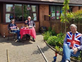 Relaxing with Neighbours